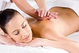 Massage bei Osteochondrose der Brustregion